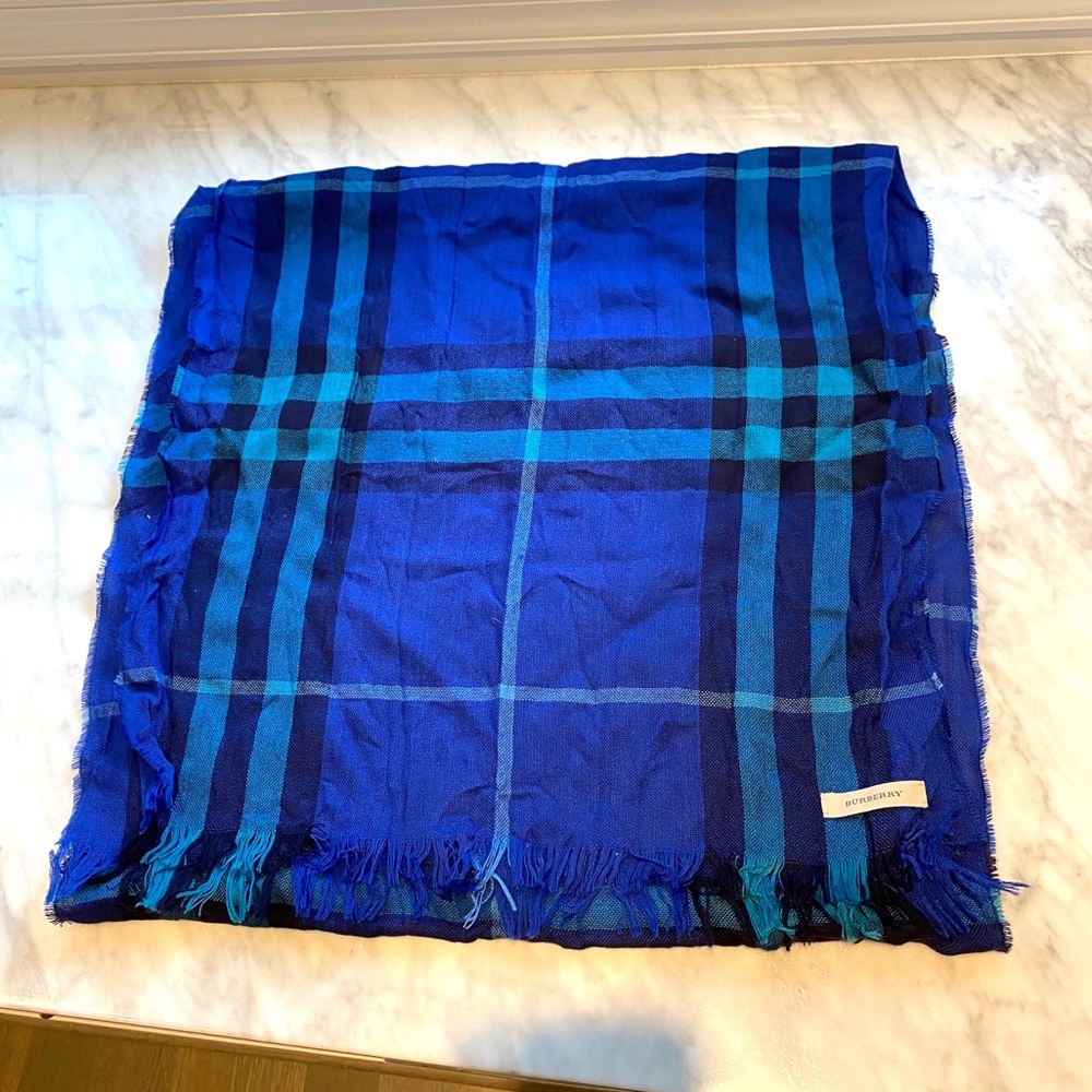 Plaid Burberry Scarf